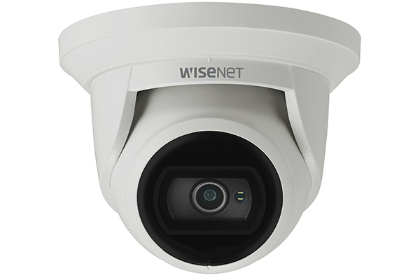 Camera IP Flateye hồng ngoại 5.0 Megapixel Hanwha Techwin WISENET QNE-8021R