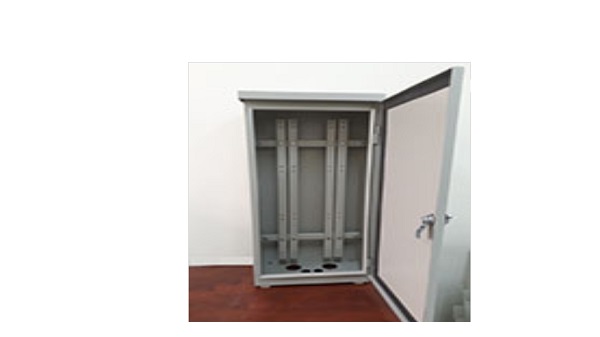 Tủ cáp 600P sắt sơn tĩnh điện SAICOM 600P (900x400x200)