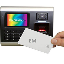 Máy chấm công kiểm và soát cửa ra vào vân tay và thẻ SUPREMA BioStation BSR-OC