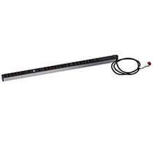 Thanh nguồn PDU 42 ổ cắm rack 19” LEGRAND 646110